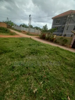 Kyaliwajjara Half Acre Nice Land on Sell