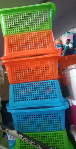 Colorful Plastic Mesh Storage Baskets