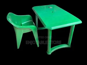 Rectangle Plastic Dining Table and Chair