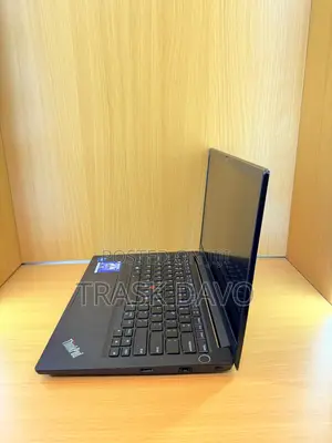 Laptop Lenovo ThinkPad E14 Gen 1 8GB Intel Core i5 SSD 256GB