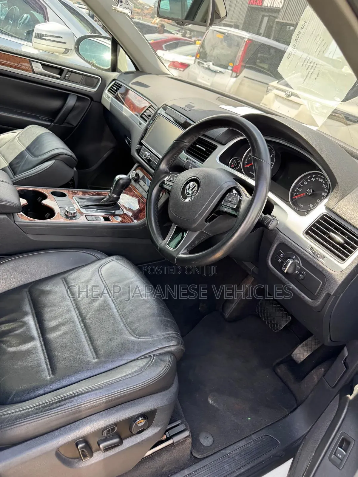 Volkswagen Touareg VR6 Executive 2012 White