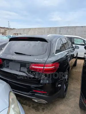 Mercedes-Benz GLC-Class 2017 Black