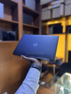 Laptop Dell Latitude 7390 8GB Intel Core i5 SSD 256GB