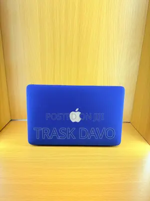 Laptop Apple MacBook Air 4GB Intel Core i5 SSD 128GB