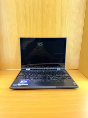 Laptop Lenovo 300e 4GB Intel Celeron SSD 128GB