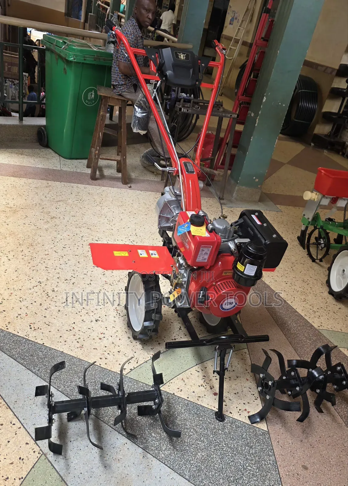 Tilling Machine With Water Pump
