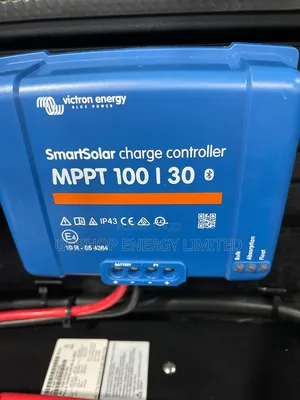 MPPT 100/30 Bluesolar