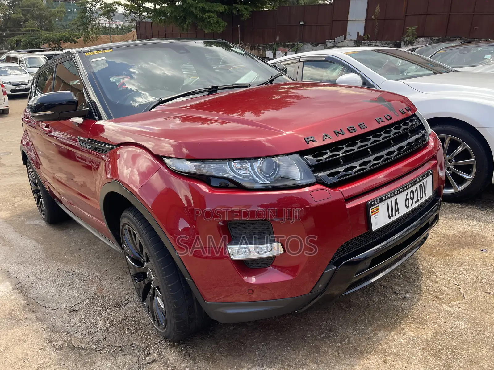 Land Rover Range Rover Evoque 2012 Red