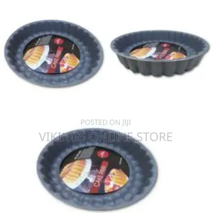 28cm Decorative Nonstick Angel Baking Food Pie Cake Pan, Grey