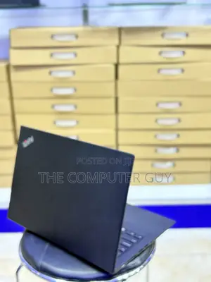 New Laptop Lenovo ThinkPad T14s Gen 2 16GB Intel Core i7 SSD 512GB