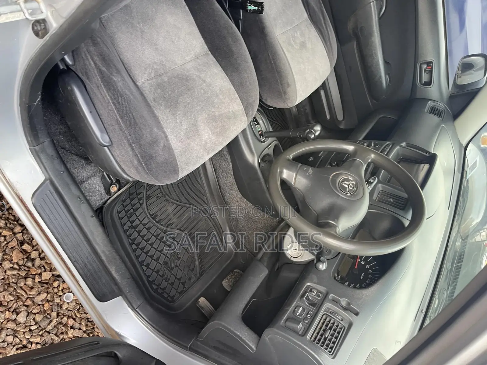 Toyota Succeed 2008 Silver