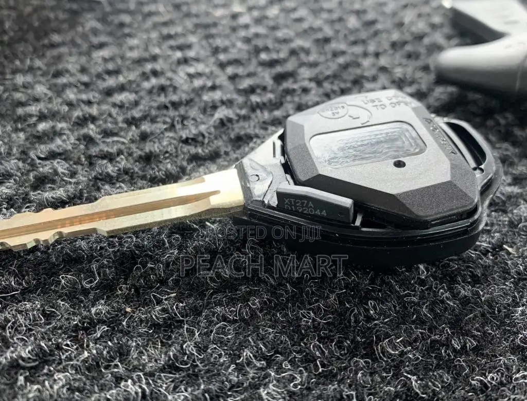 Key Cutter Services. Contact Is in the Description