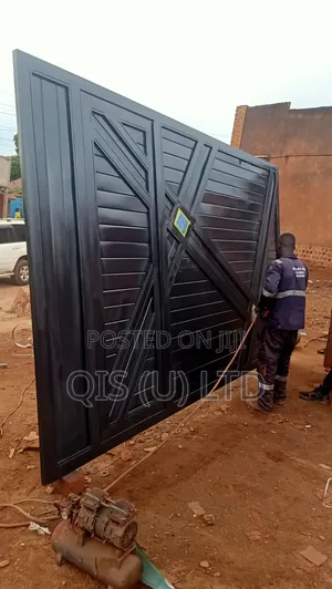 Sliding Gate