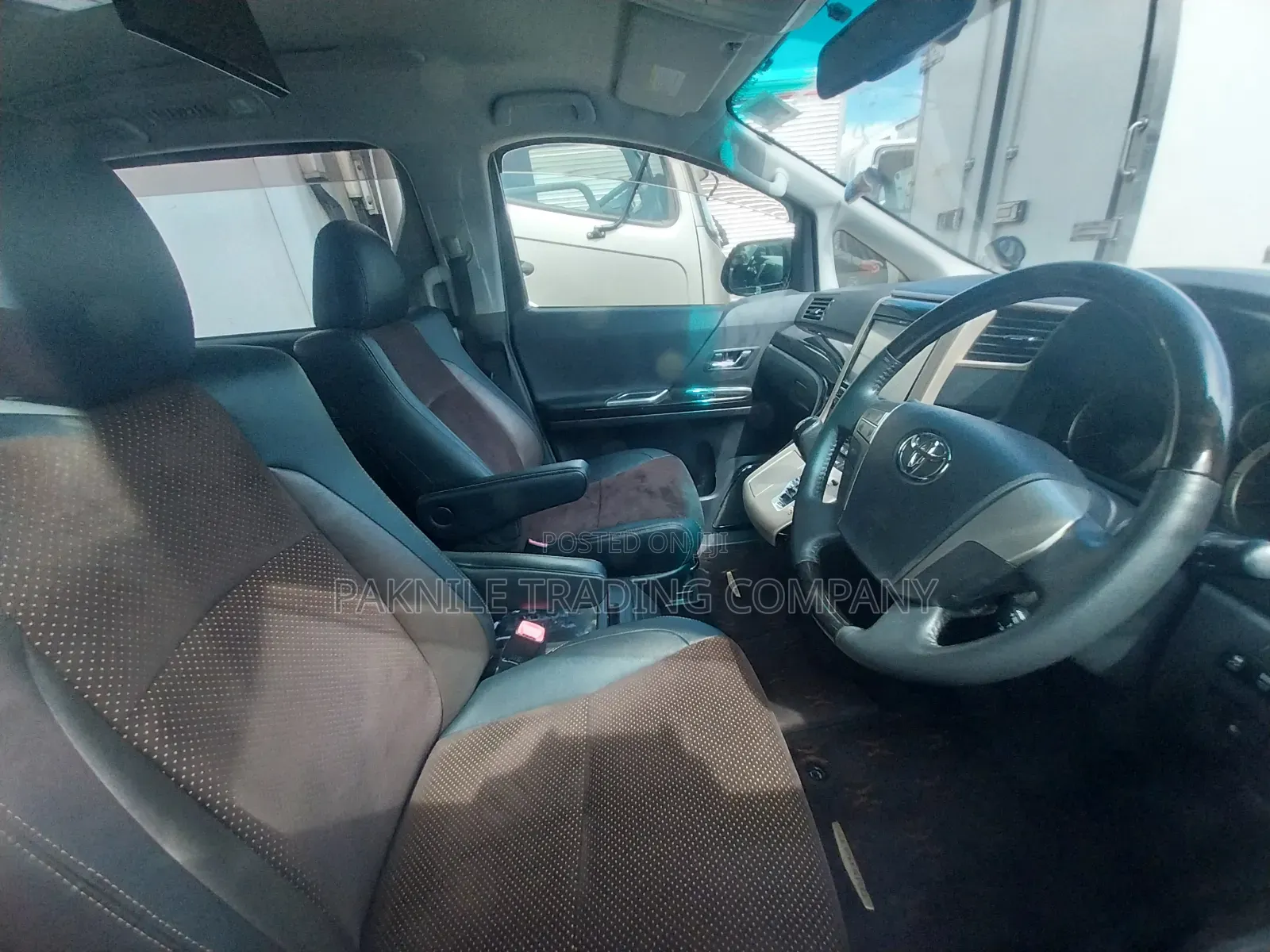 Toyota Alphard 2013 Black