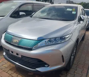 Toyota Harrier S 2020 Silver