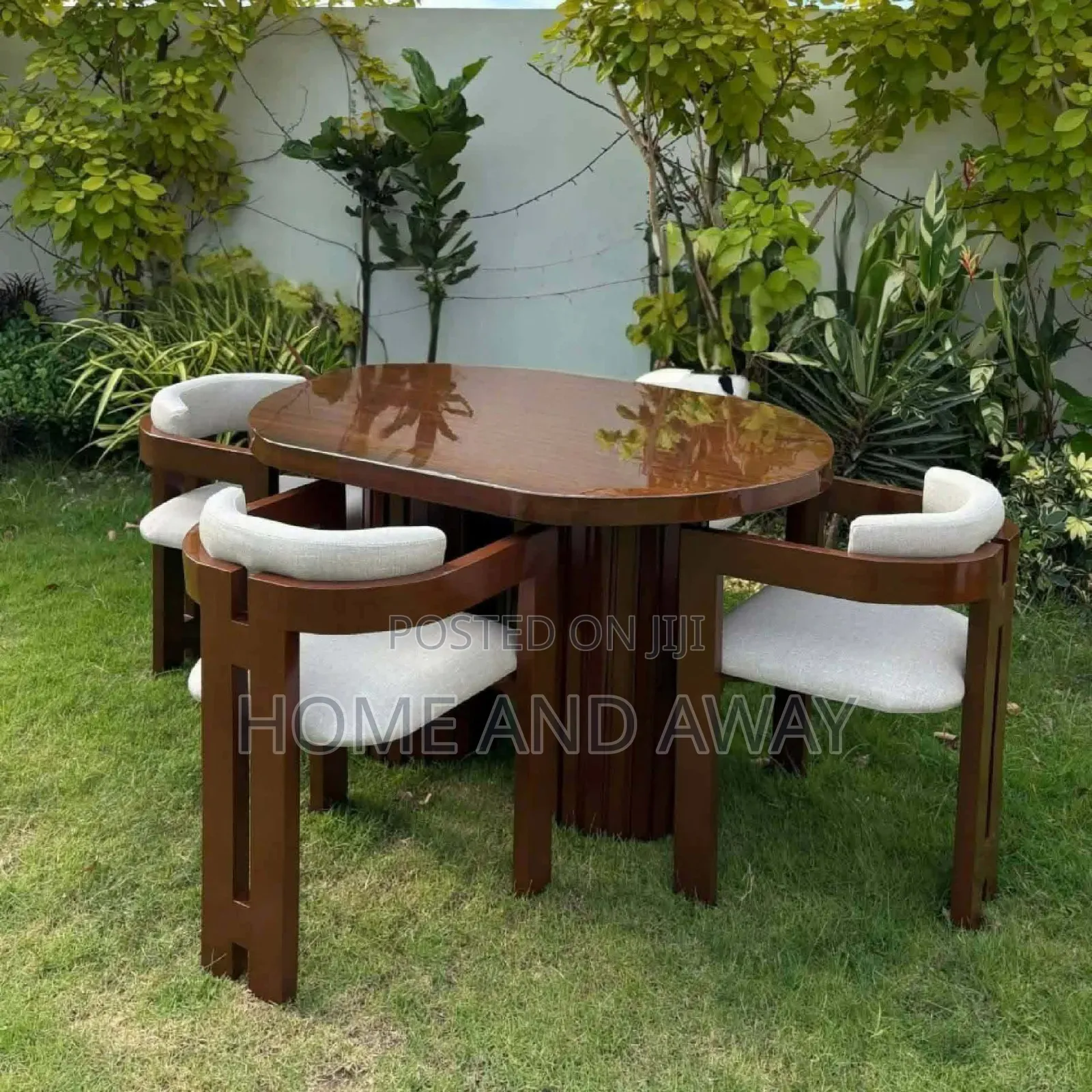 Dining Tables/Dining Sets From 1,500,000/-