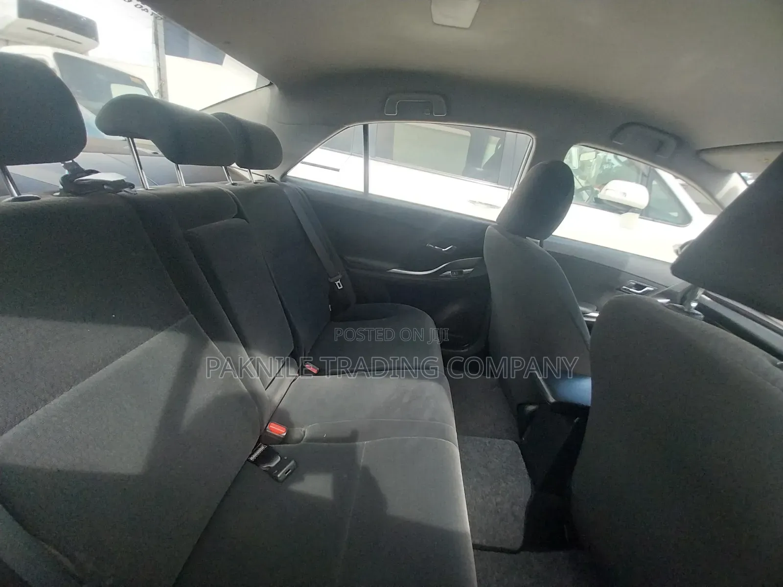 Toyota Premio 2016