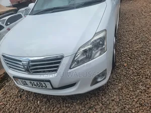 Toyota Premio 2014 White