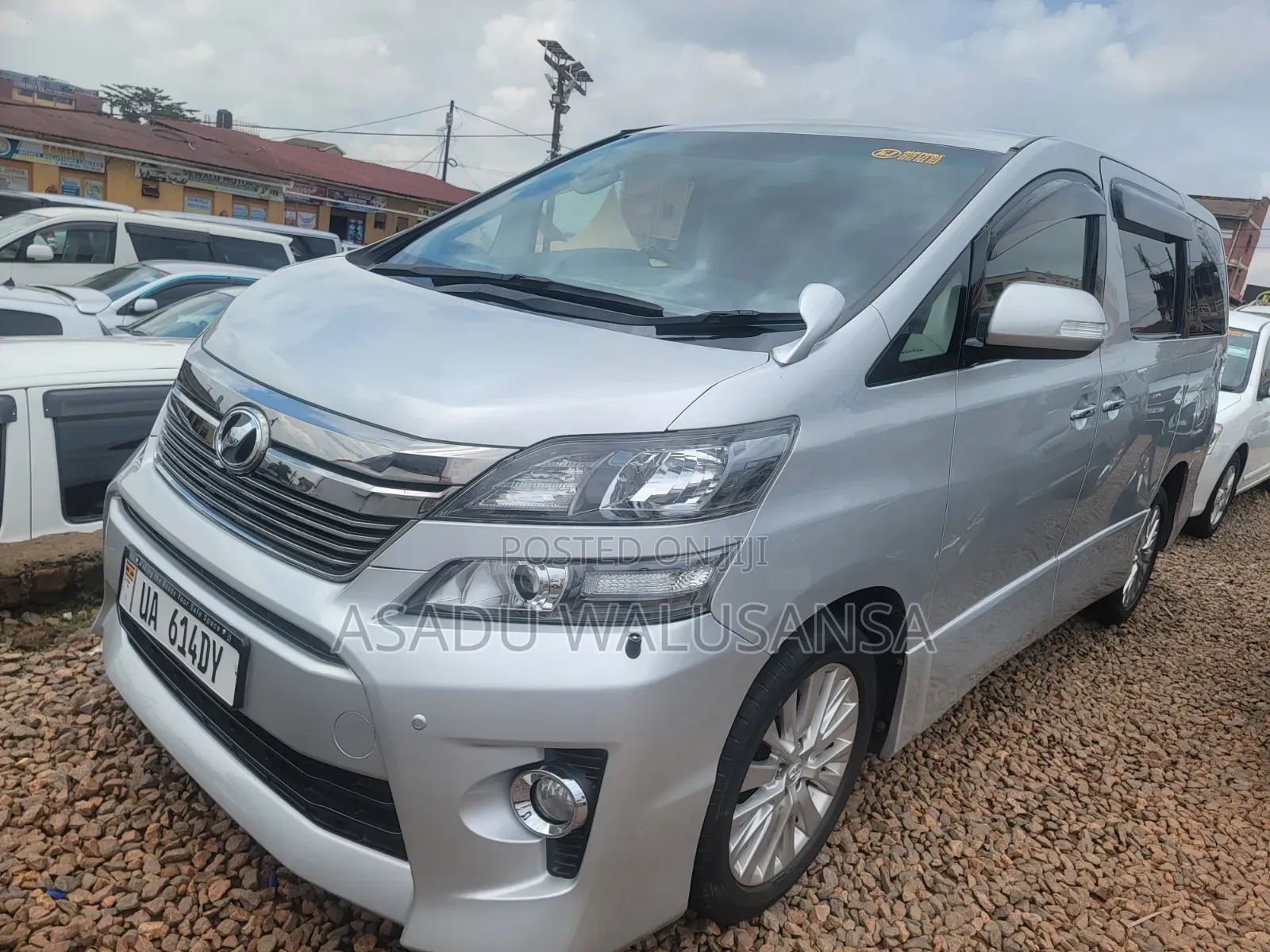 Toyota Alphard 2012 Silver