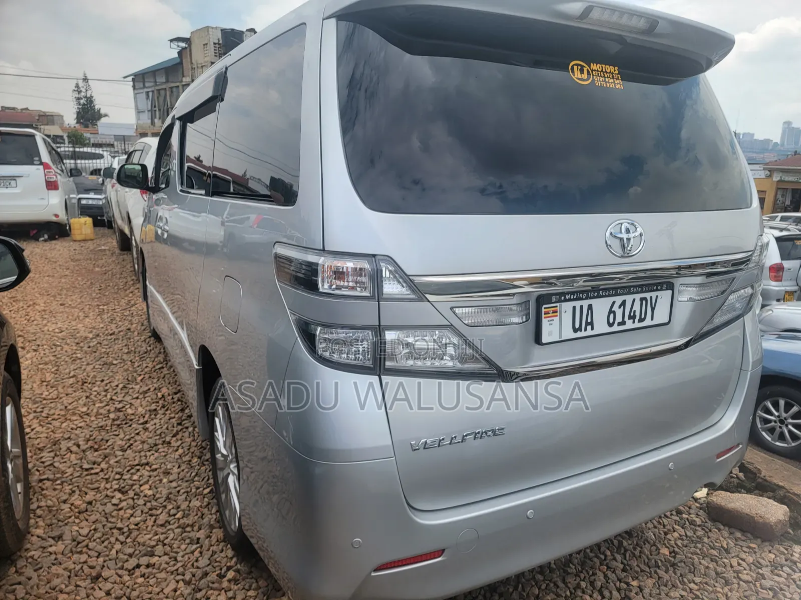 Toyota Alphard 2012 Silver