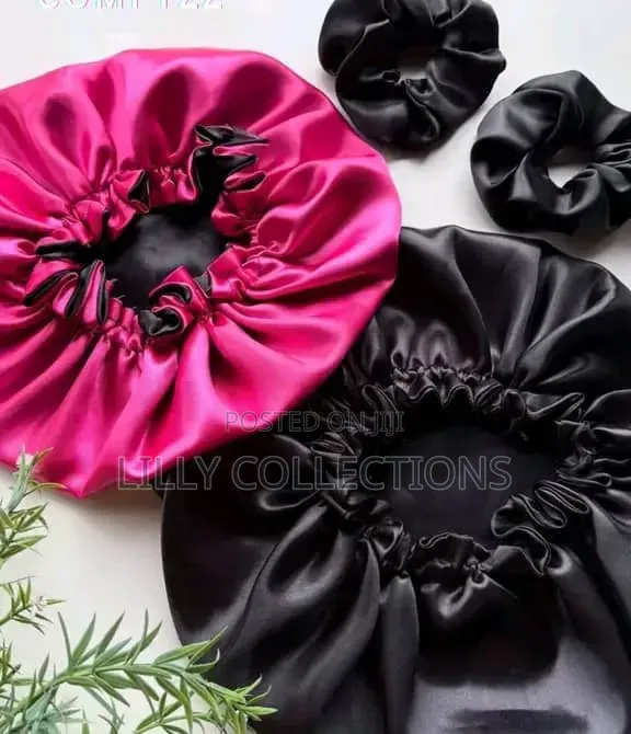 Plai Coloured Round Hair Bonnets