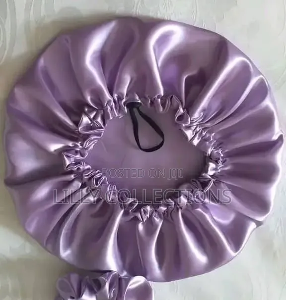 Plai Coloured Round Hair Bonnets