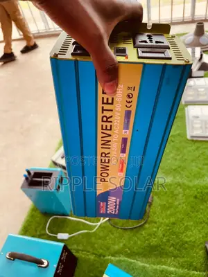 2000w Power Inverter Dc 12v/24v to Ac 220v Solar Inverter in Kampala