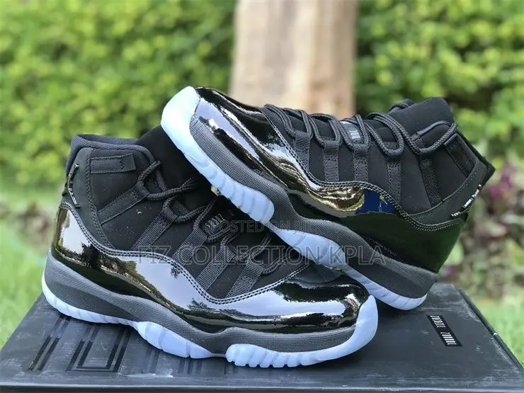 Gamma Luxe Jordan 11