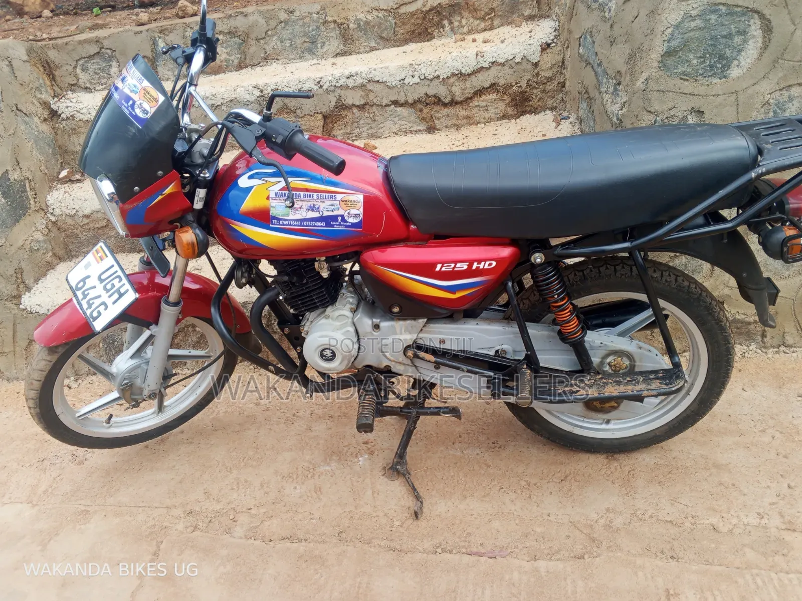 Bajaj Boxer 125 2024 Red
