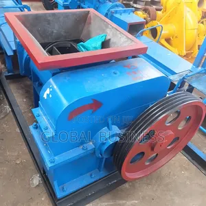 High Capacity Brick Moulding Machine – Strong Quality Bricks