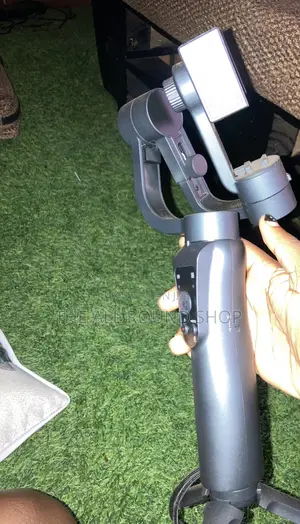 3-Axis Motorized Stabilization