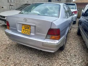 Toyota Corsa 2000 Gray
