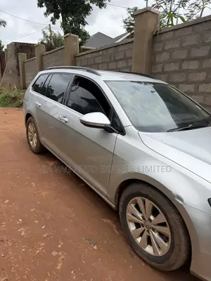 Volkswagen Golf 2015 Silver