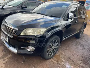 Toyota Vanguard 2011 Black
