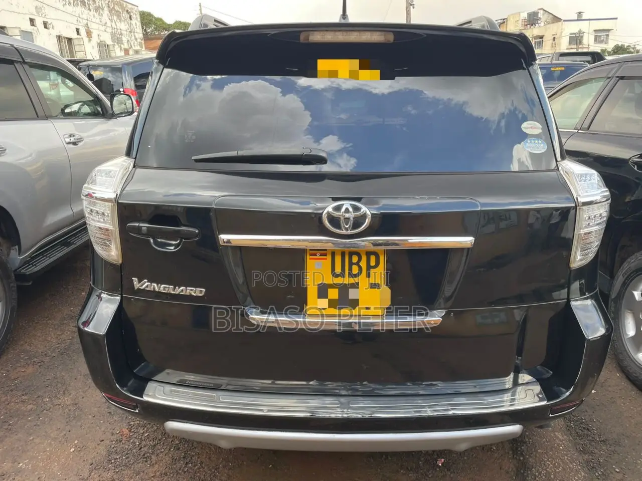 Toyota Vanguard 2011 Black