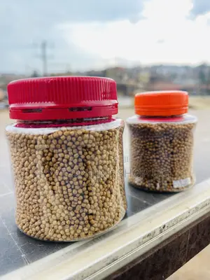 Stronger and Healthier Aquarium Fish Feeds