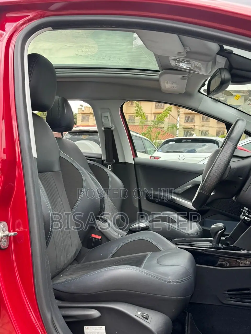 Peugeot 2008 2017 Red