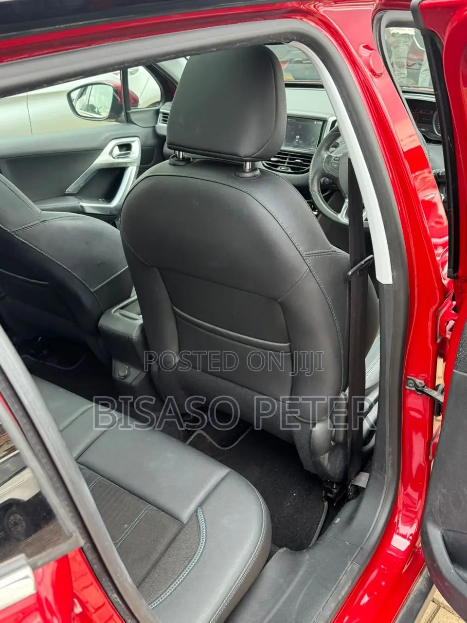 Peugeot 2008 2017 Red