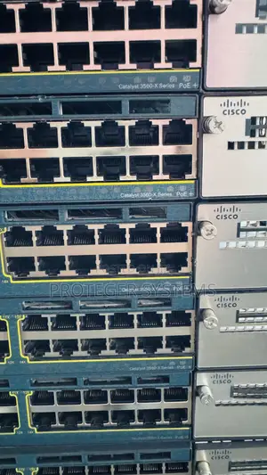 Cisco C3560-X 24 Port Poe+ Gigabit Network Switch