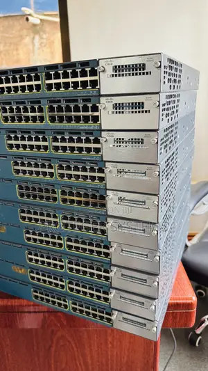 Cisco C3560-X 24 Port Poe+ Gigabit Network Switch