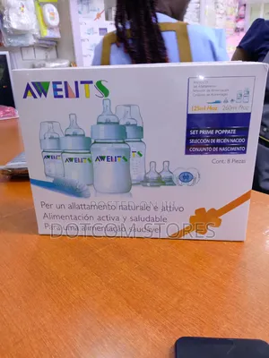 Avent Baby Natural Glass Feeding Bottles