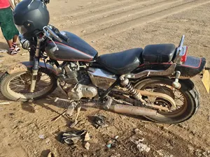 Honda 2004 Black