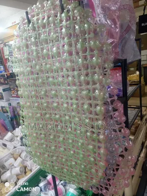 PVC Bathroom Mats With Ahollow Pearl Designs for Traction.]