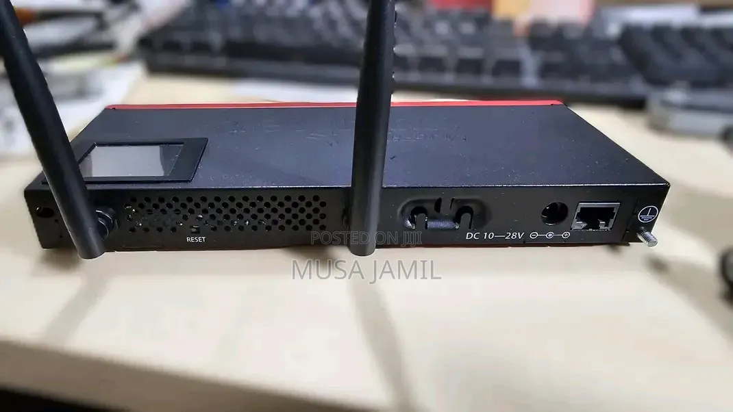 Mikrotik Rb2011uias-2hnd-In