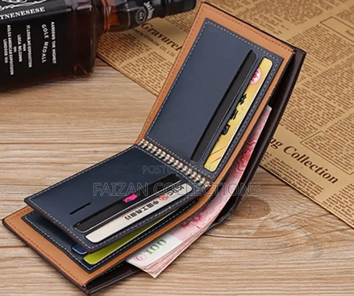 Men's Leather Wallet. Coffee Brown