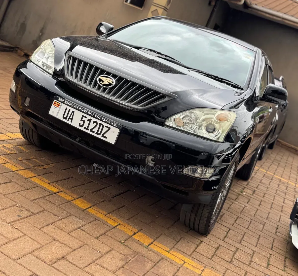 Toyota Harrier 2.4 2013 Black
