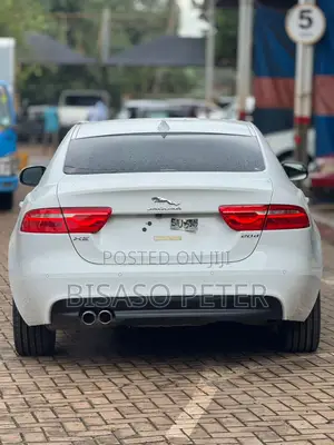 Jaguar XE 2017 White
