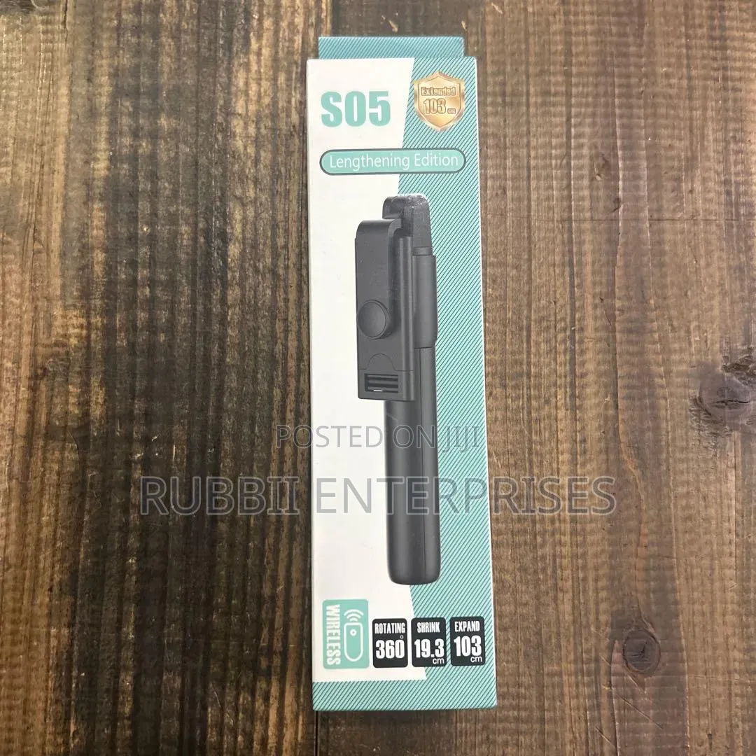 Wireless Foldable Tripod Selfie Sticks.