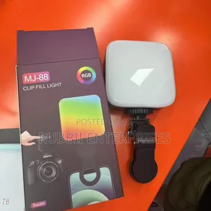 Led Fill Light For Photography And Makeup.
