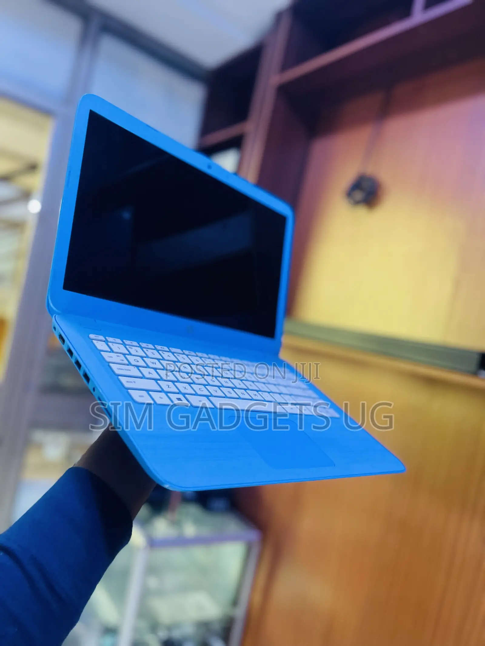 Laptop HP Stream 14 4GB Intel Celeron SSD 32GB